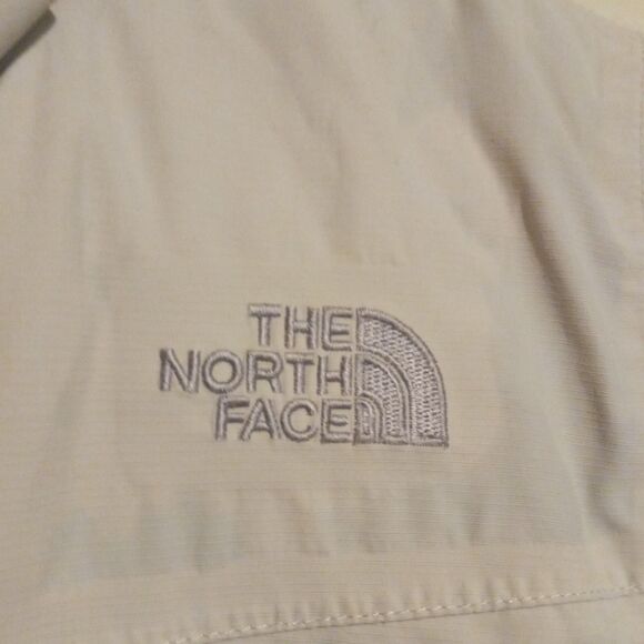 The North Face HyVent Insulated Parka-Small-Detachable Hood-Wind Resistant-Tan - Picture 4 of 14